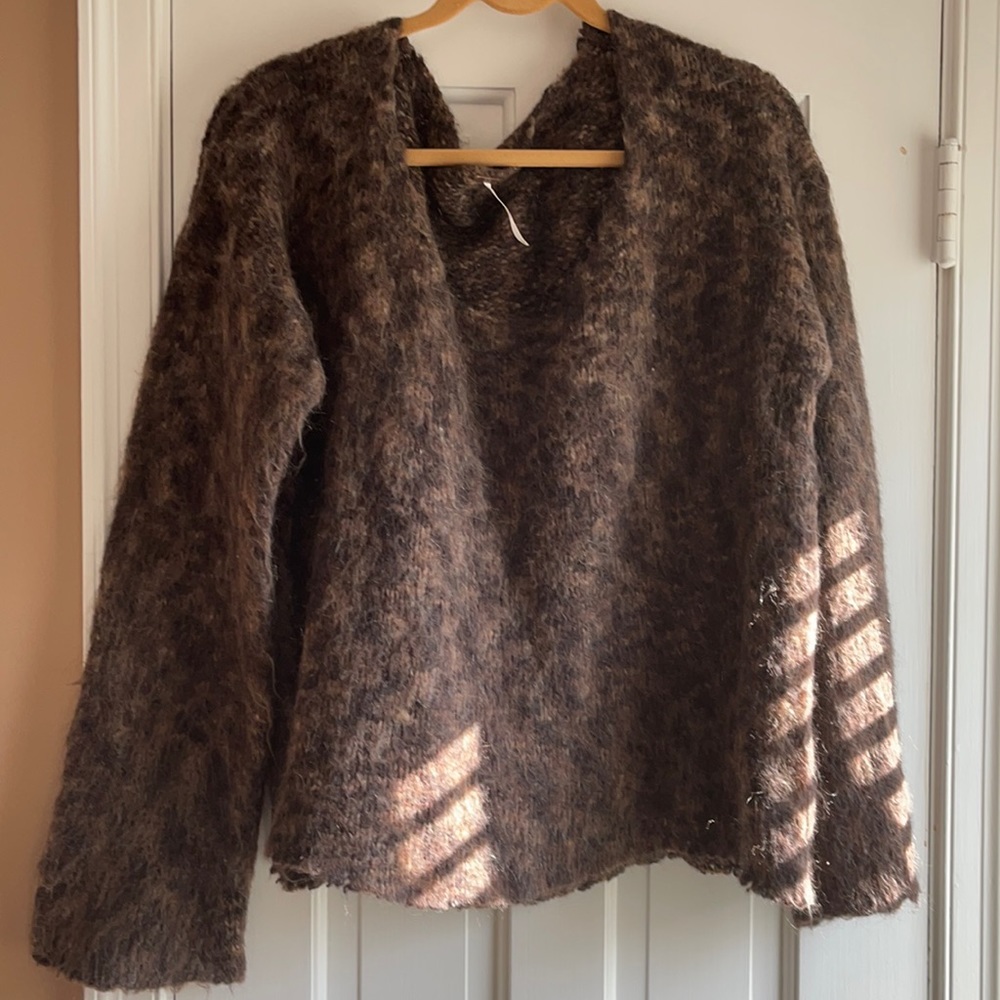 FREE PEOPLE BROWN SWEATER